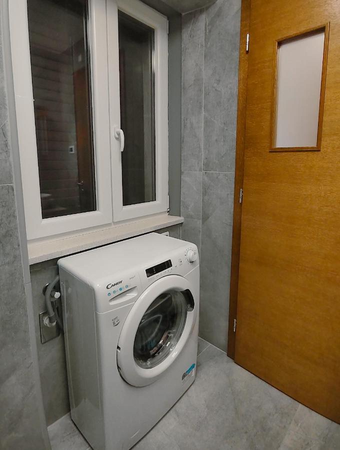 Studio Apartment Above Promenade W Terrace & Parking Рабац Екстериор снимка