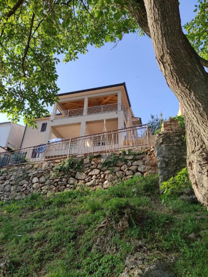 Studio Apartment Above Promenade W Terrace & Parking Рабац Екстериор снимка